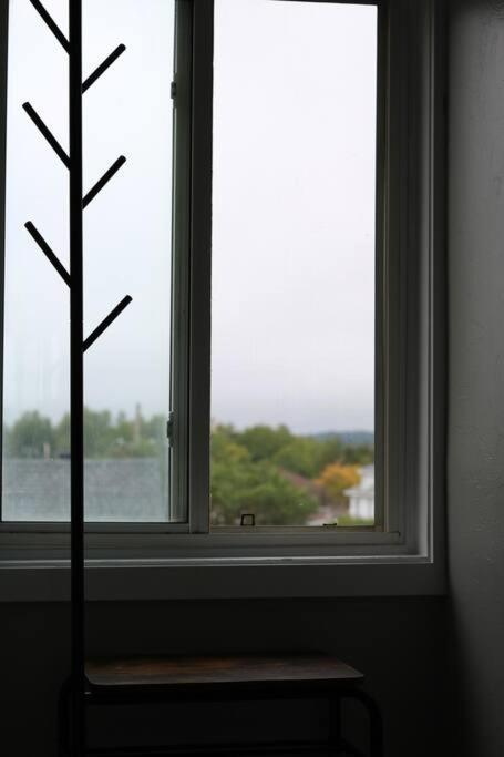 Unique Modern Luxury 2 Bedroom Apartment Rental Chapleau Exteriör bild